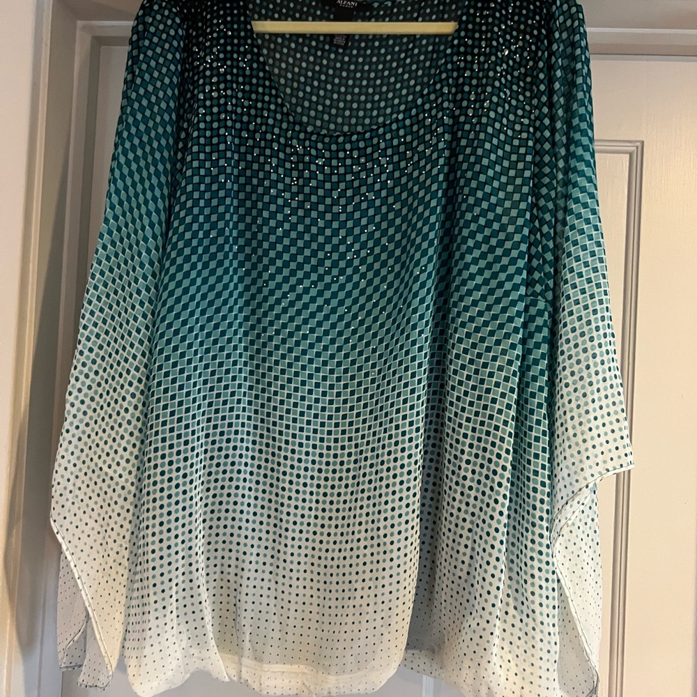 Teal and White Ombre Patterned Blouse